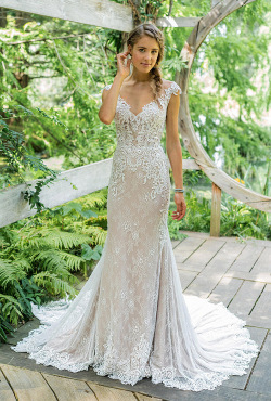 Justin-Alexander_Blush-Bridal_Feb2019